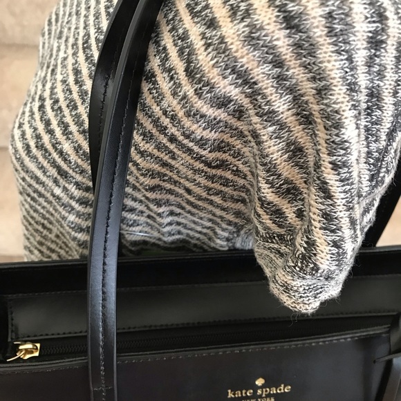 Kate spade Karla Seton Drive Black zippered tote - Picture 3 of 7